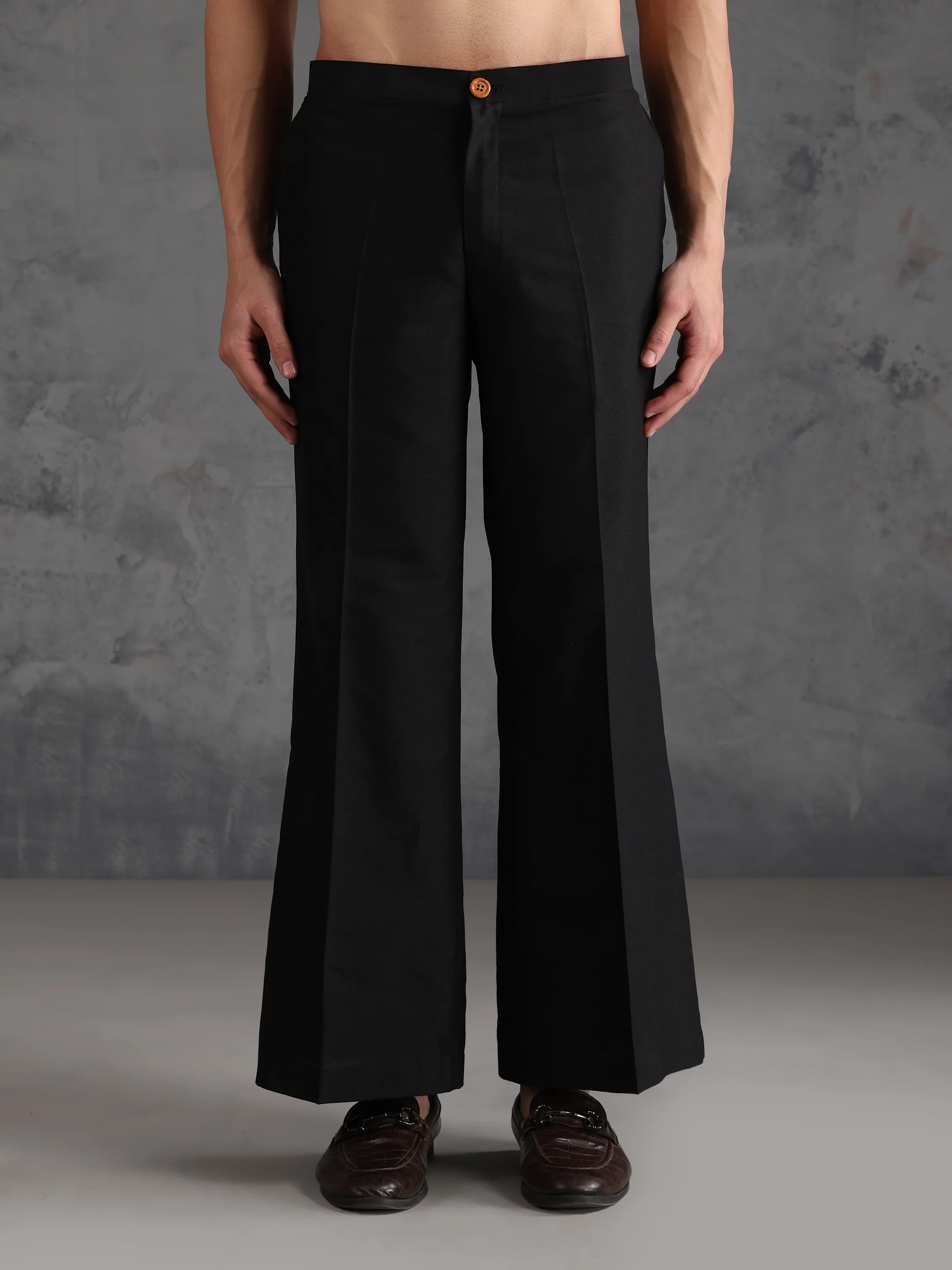 Black Cotton Blend Solid Front Open Mid Kurta Wide Leg Trouser Set - Image 5