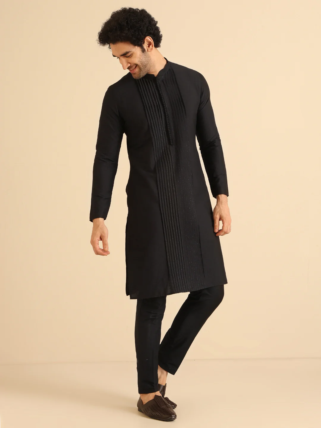 Black Cotton Blend Solid Kurta Trouser Set - Image 2