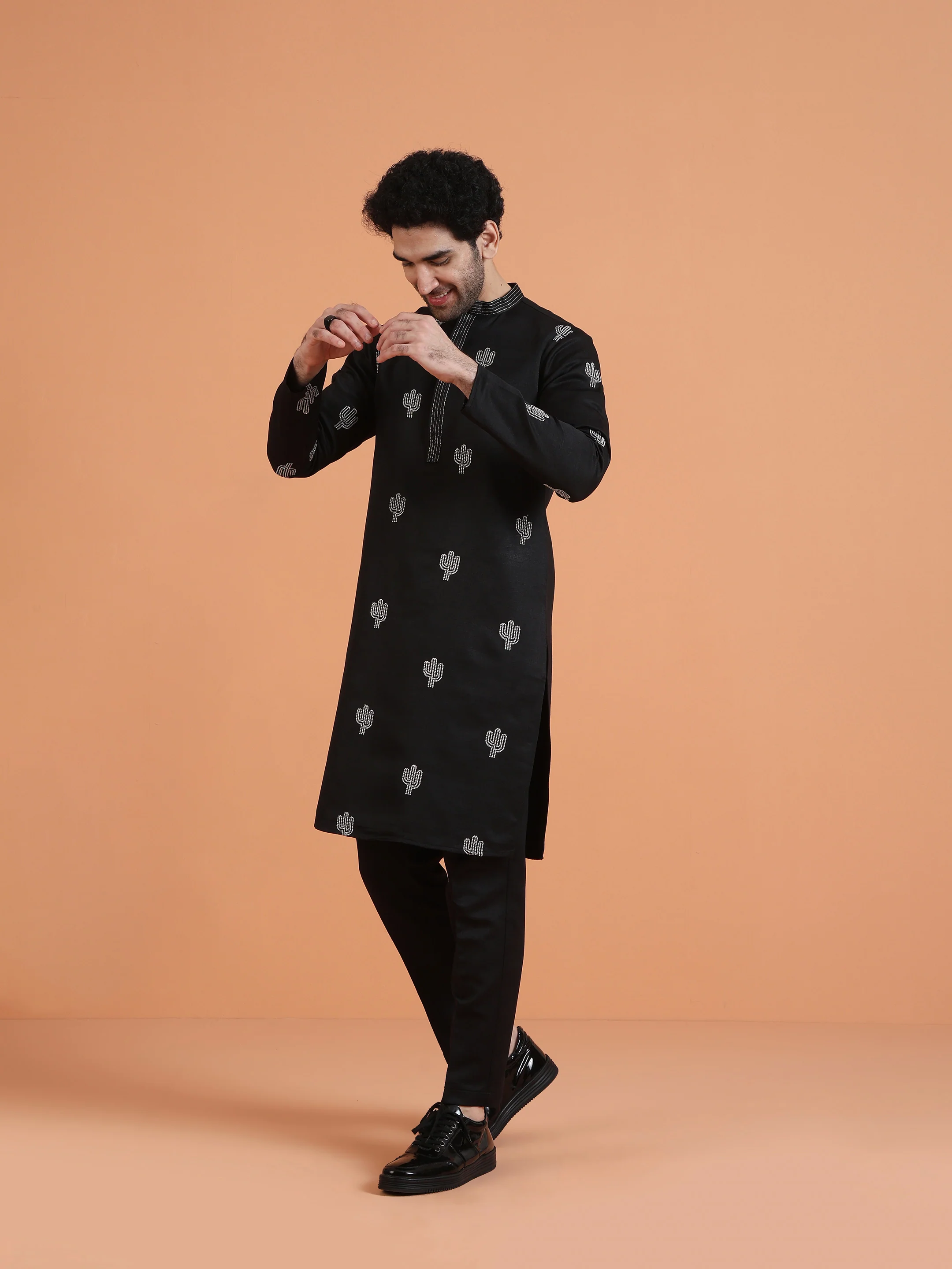 Black Cotton Silk Embroidered Kurta - Image 3