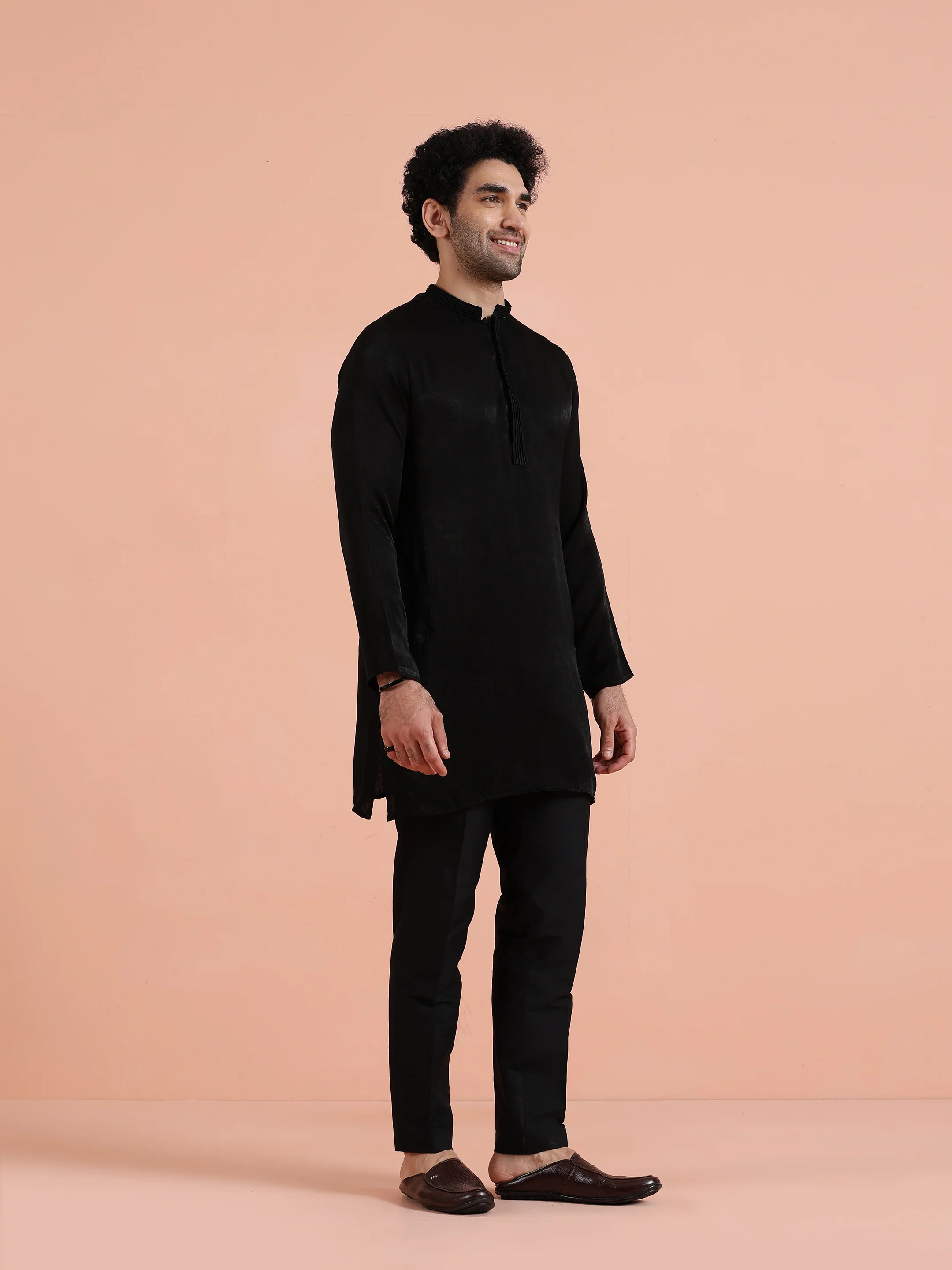 Black Solid Cotton Kurta Trouser Set - Image 2