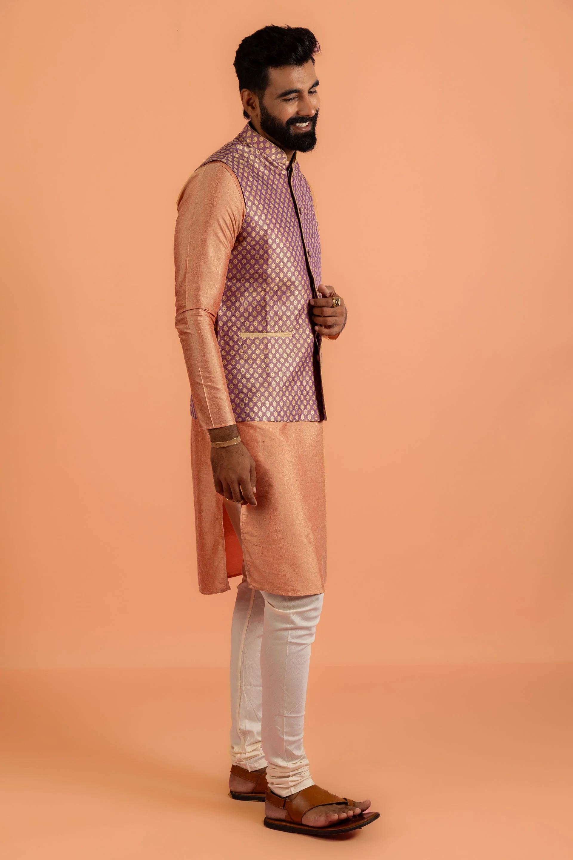 Men Mauve Textured Kurta Jacket Churidar Set - Image 21
