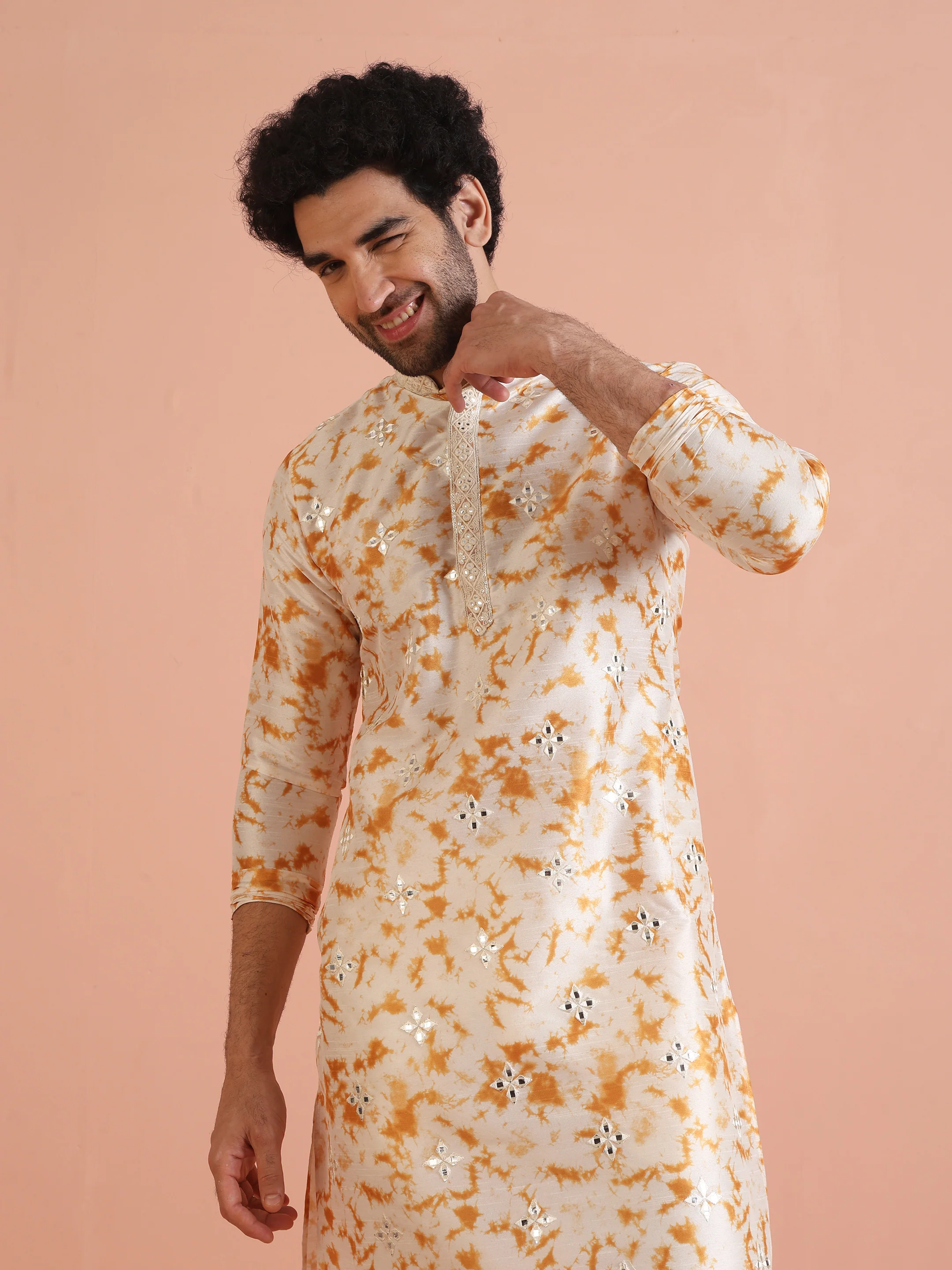 Beige Silk Blend Mirror Work Kurta - Image 2