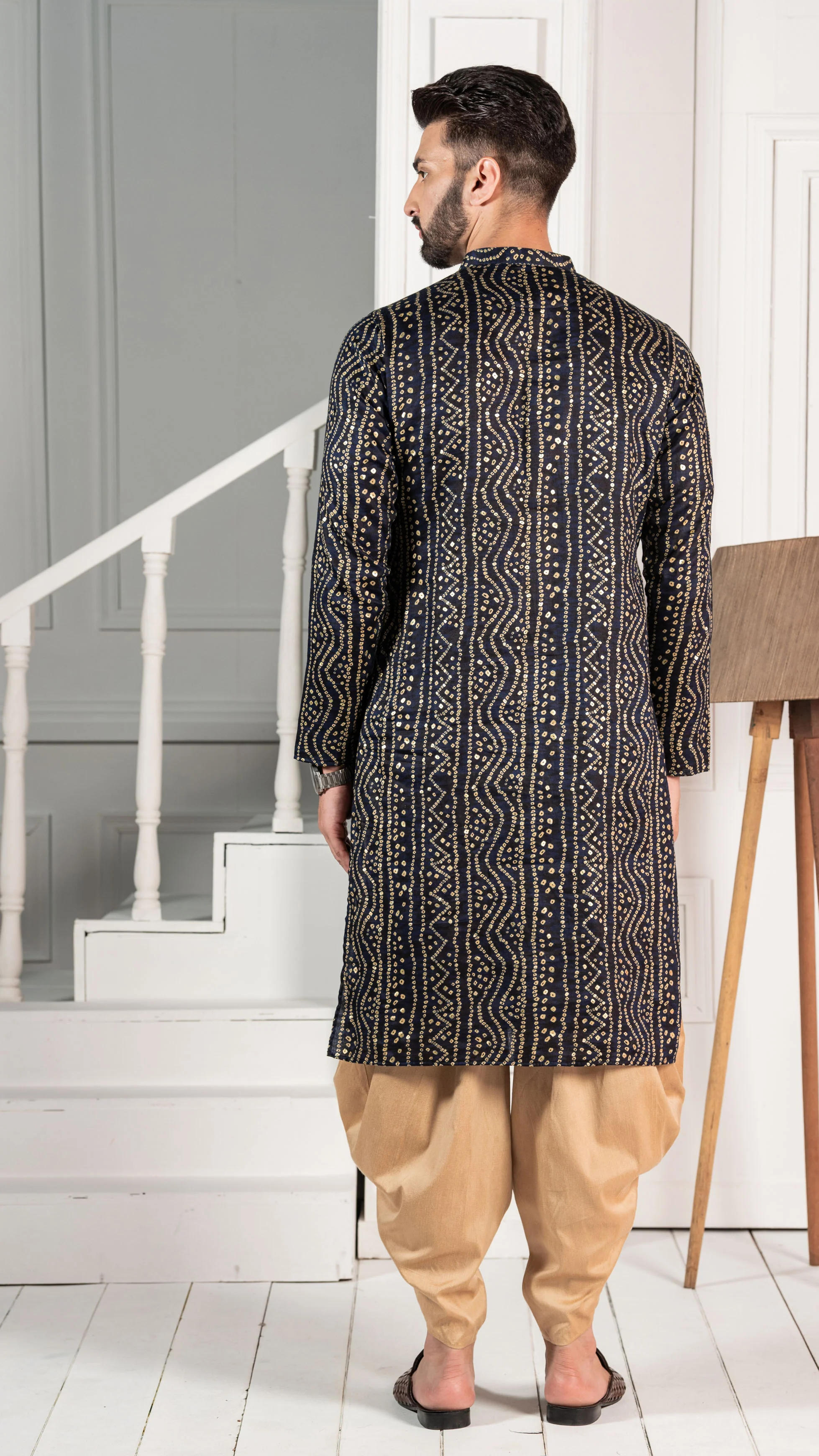 Men Navy Blue Kurta Set - Image 5