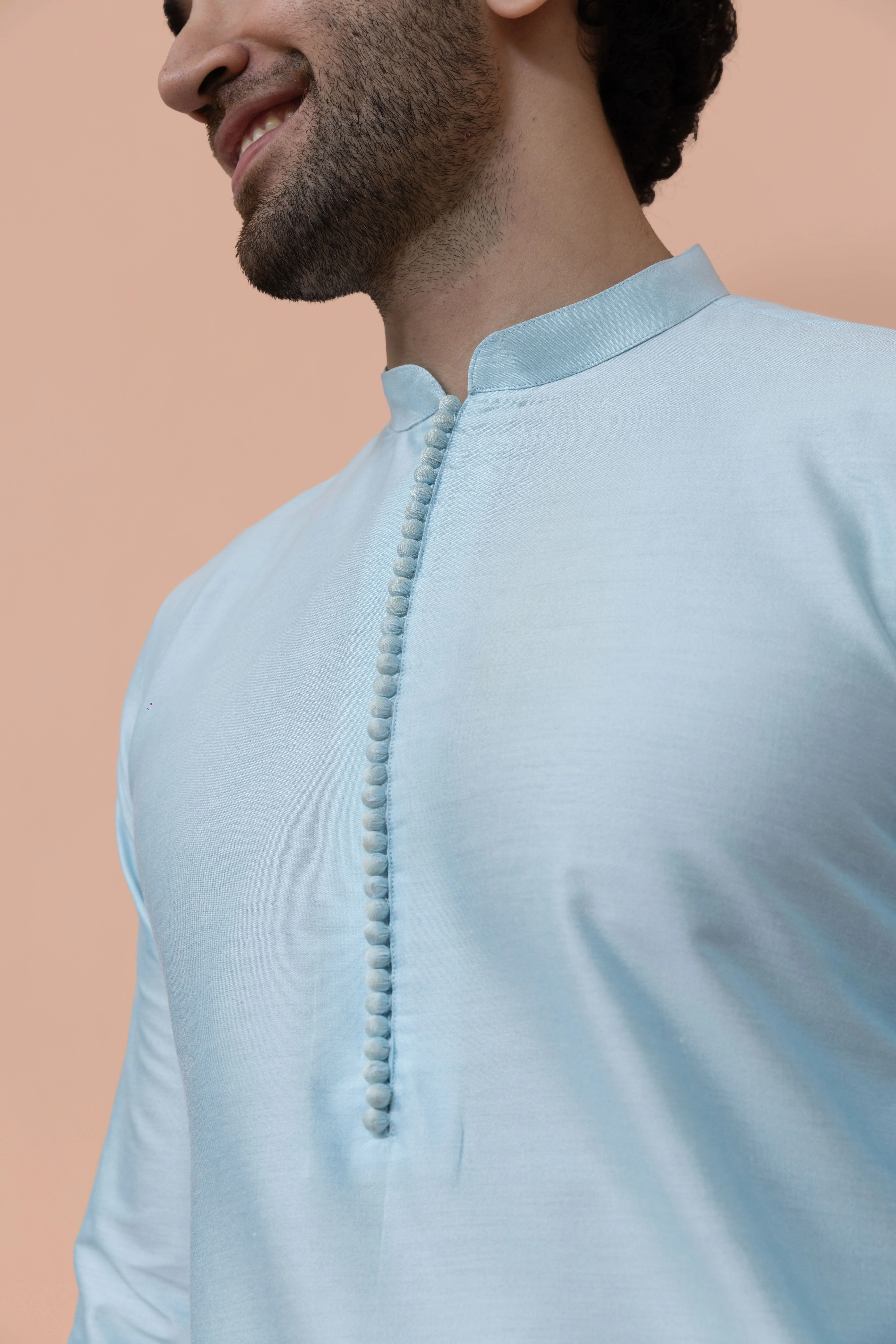 Men Blue Solid Kurta - Image 7