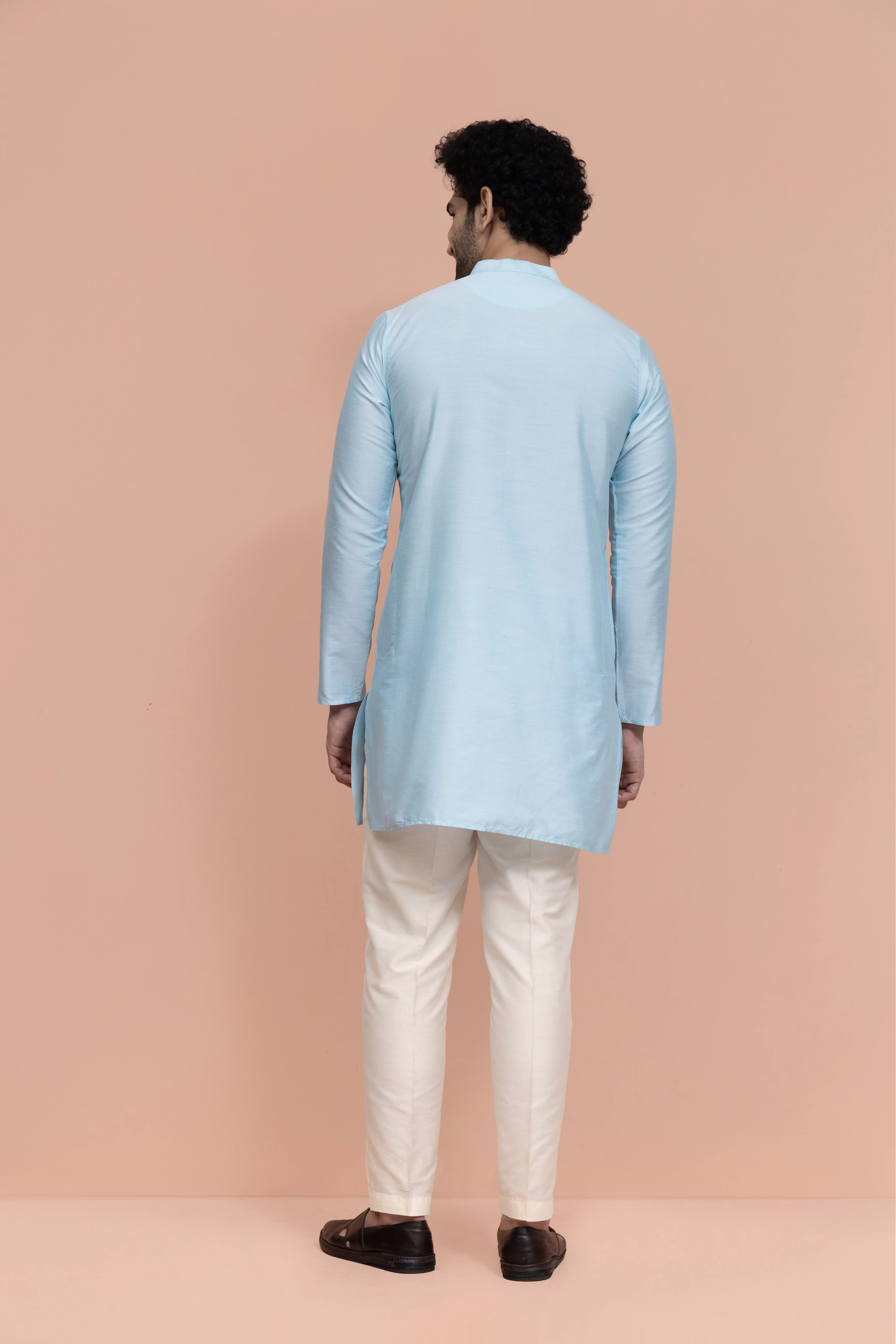 Men Blue Solid Mid Kurta Trouser Set - Image 4