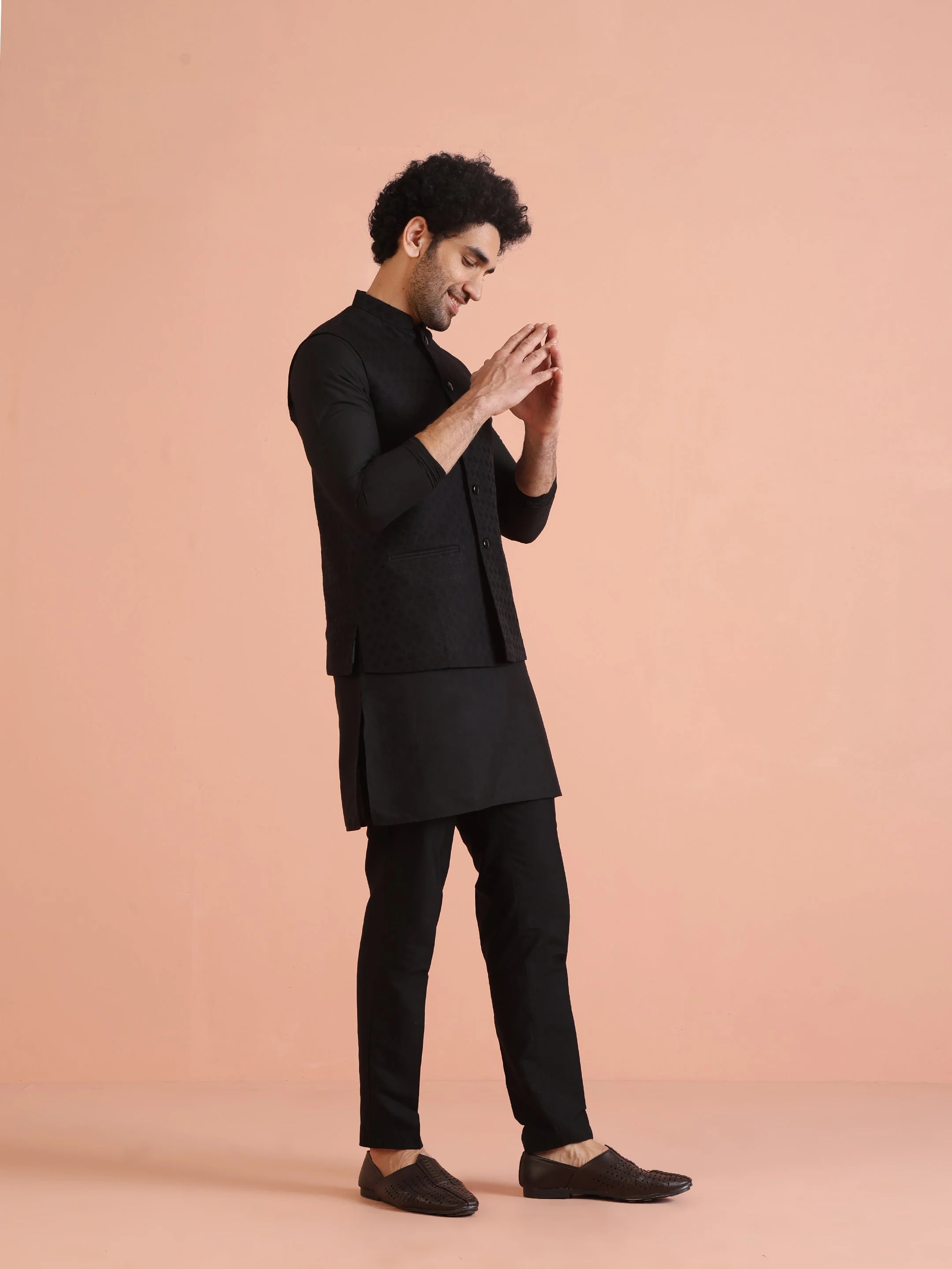 Kisah Black Silk Blend Textured Nehru Jacket - Image 4