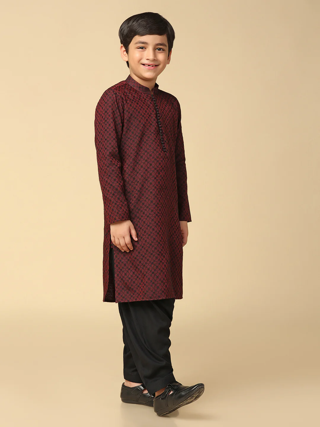 Boy's Maroon Jacquard Abstract Kurta Patiala Set - Image 2