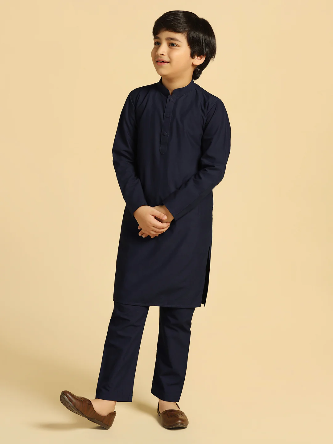 Boy's Navy Blue Solid Kurta Pyjama Set - Image 2