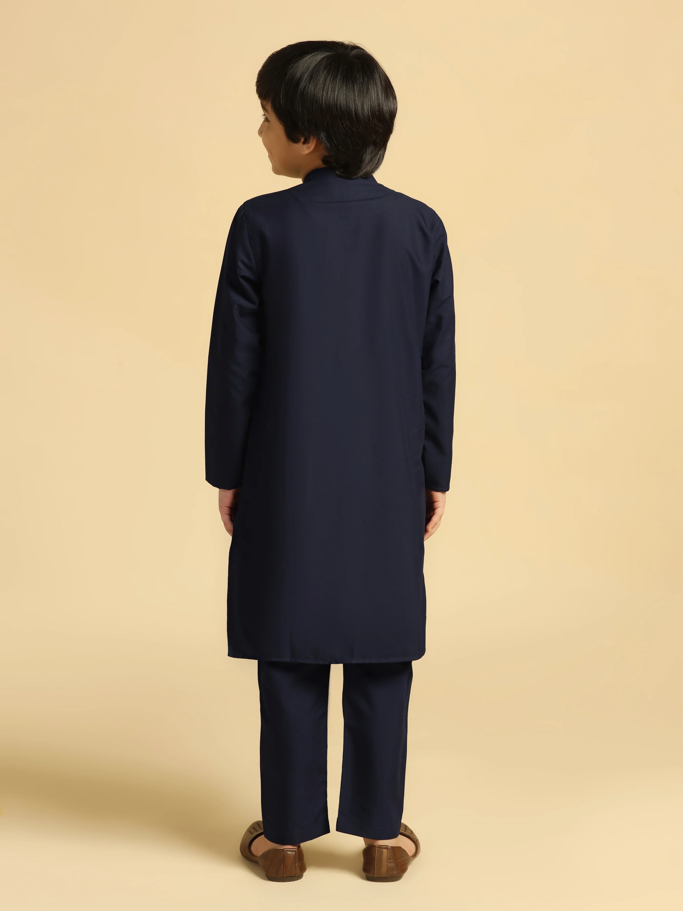 Boy's Navy Blue Solid Solid Kurta - Image 4