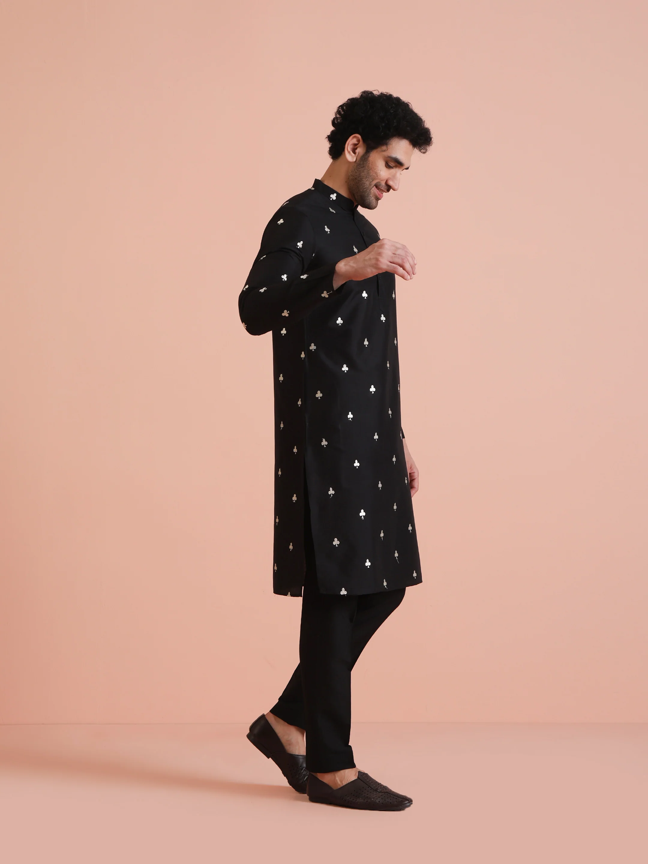 Black Cotton Embroidered Long Kurta - Image 3