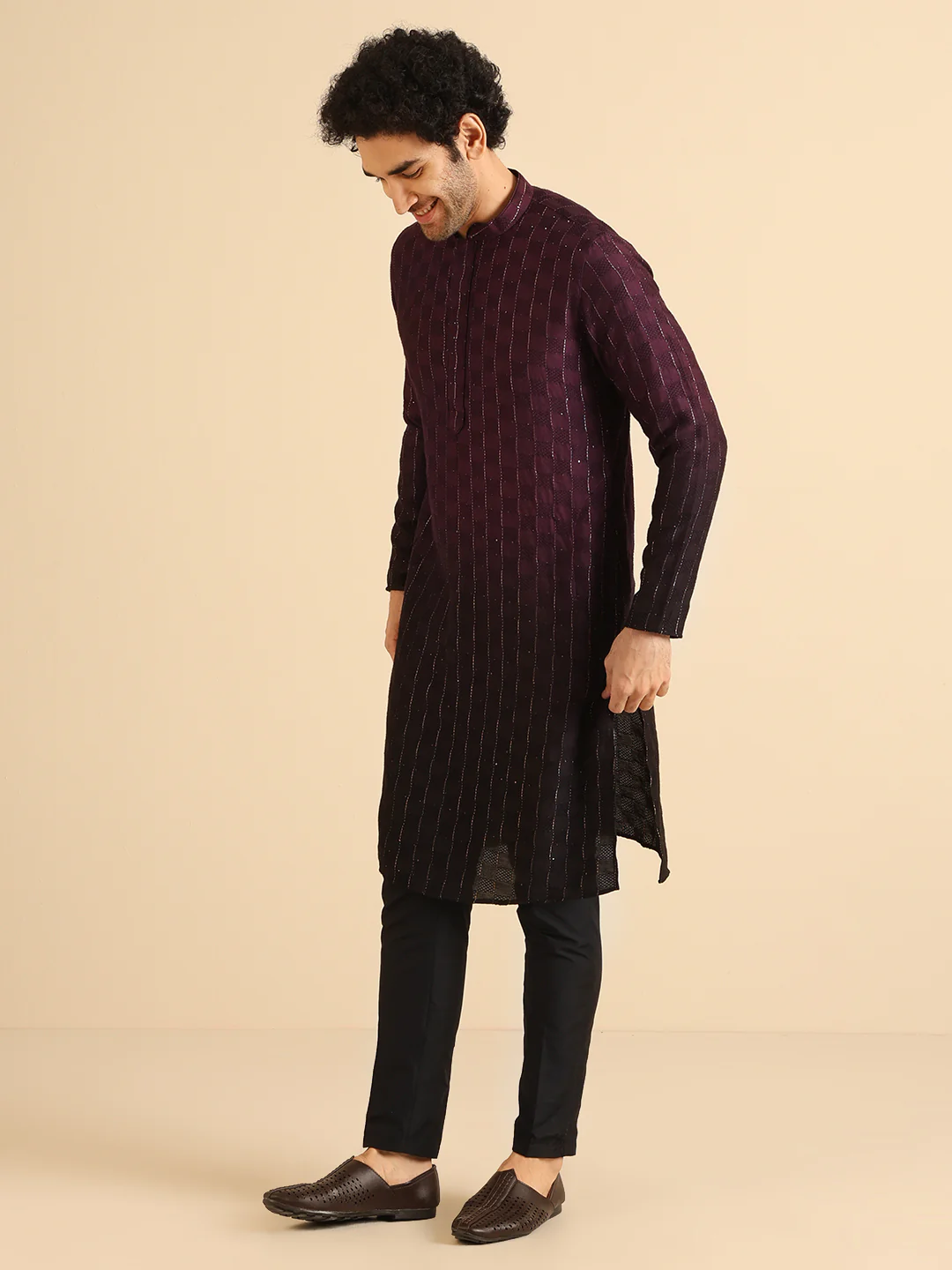 Men Black Kurta Trouser Set - Image 3