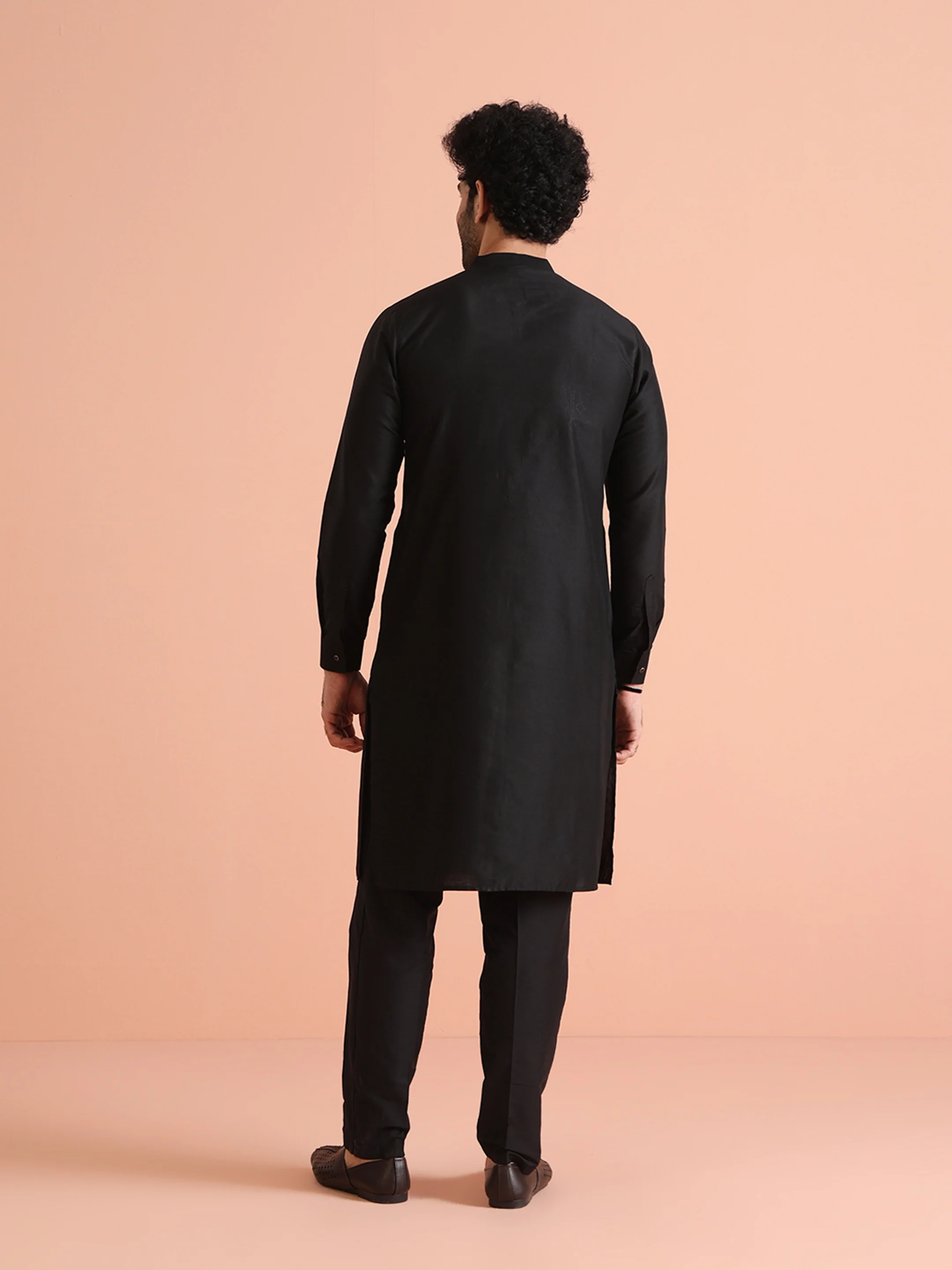 Men Black Embellished Rhine Stone Kurta - Image 4