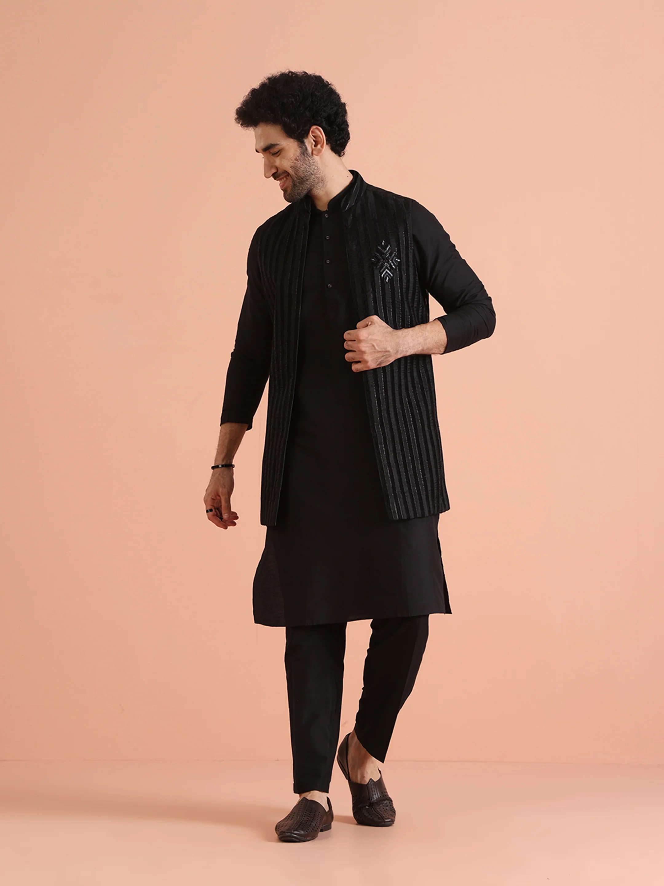 Black Velvet Metallic Front Open Long Jacket - Image 6