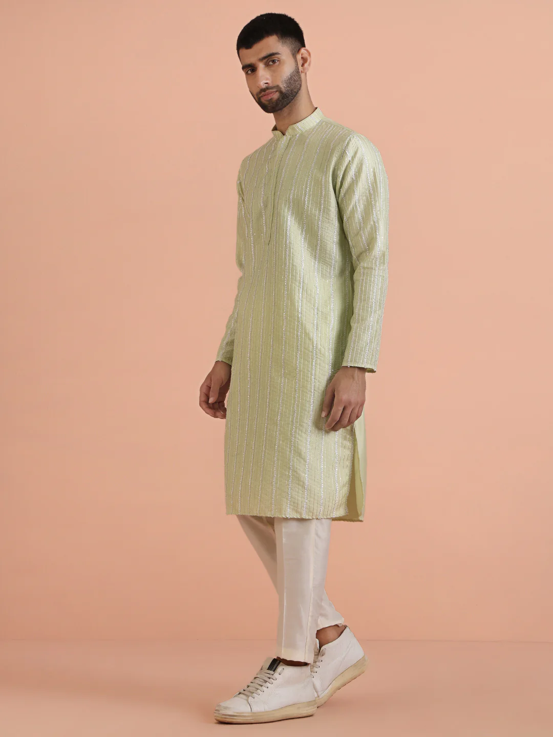 Men Green Embroidered Kurta - Image 3