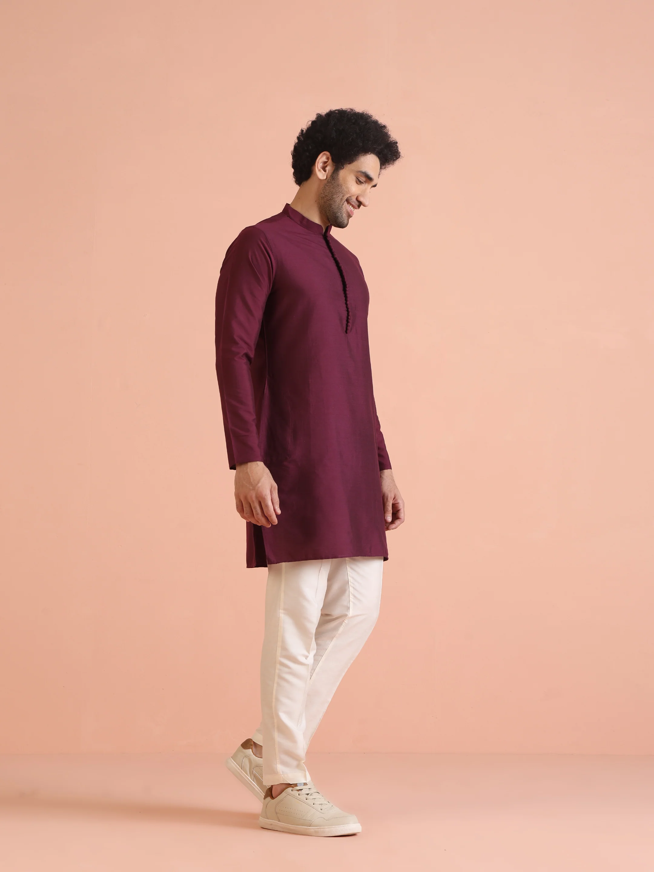 Maroon Solid Silk Blend Kurta for Mens Elegant Festive Ethnic Wear - Image 3
