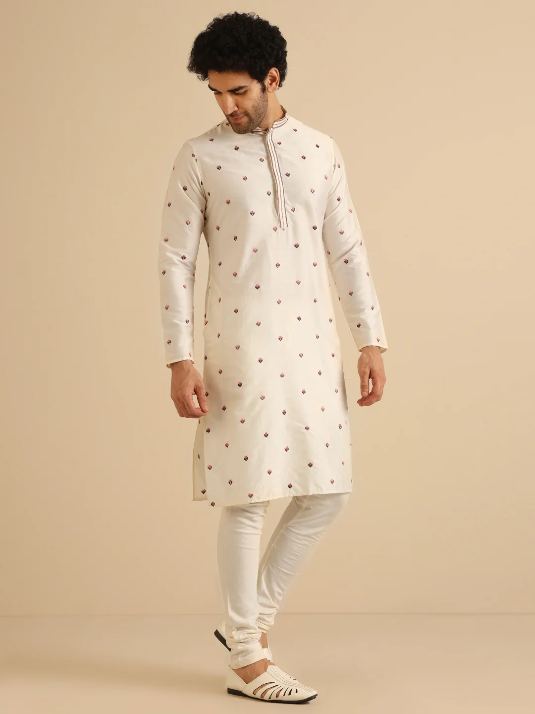 Cream Cotton Blend Embroidered Kurta Churidar Set - Image 4