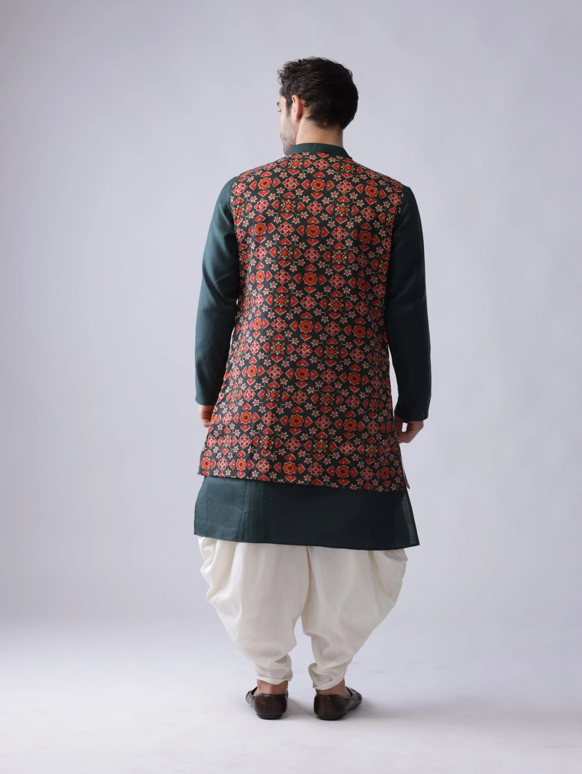 Men Multi Kurta Jacket Dhoti Set - Image 4