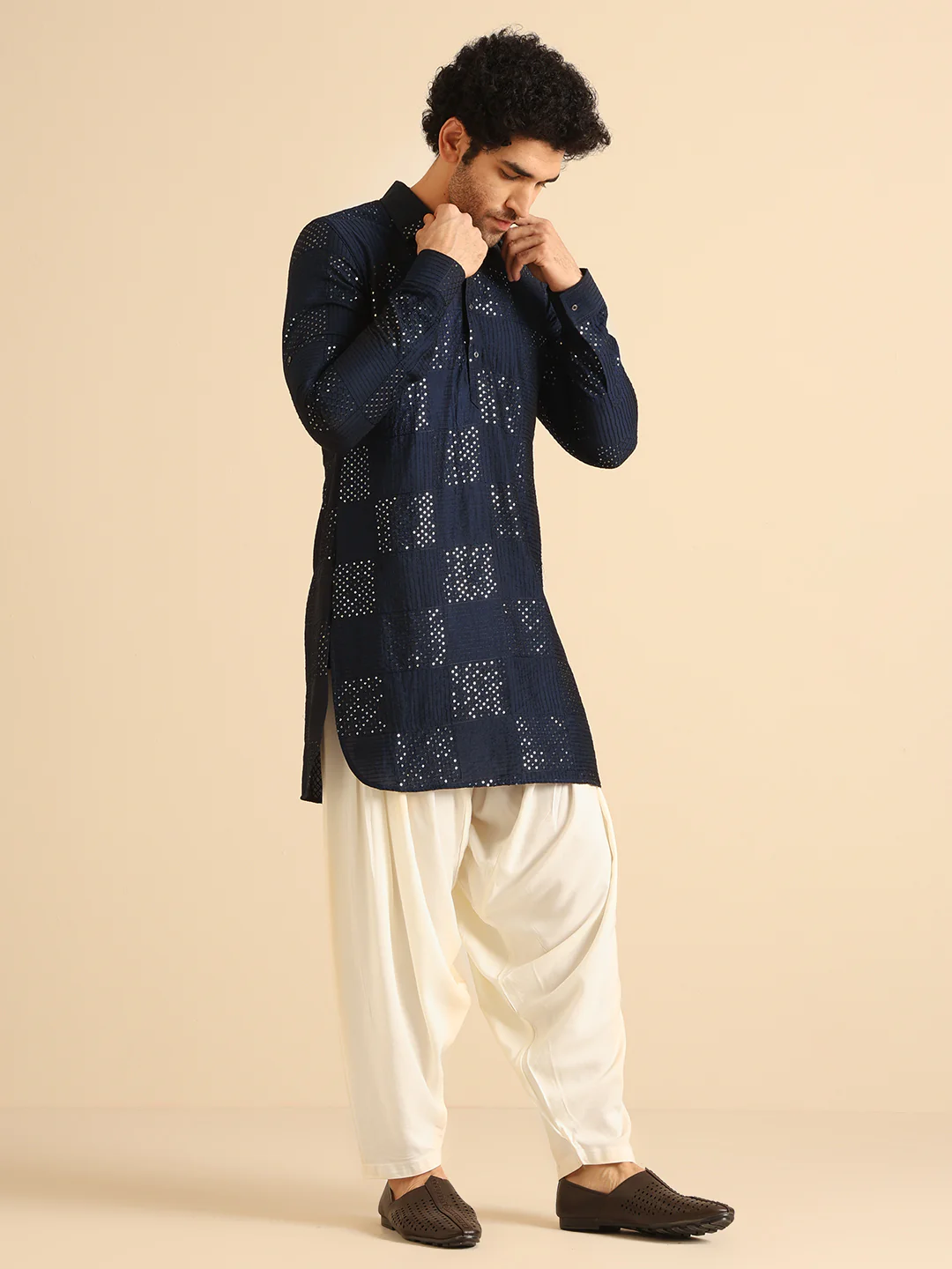 Navy Blue Sequinned Silk Blend Pathani Kurta Patiyala Set - Image 3