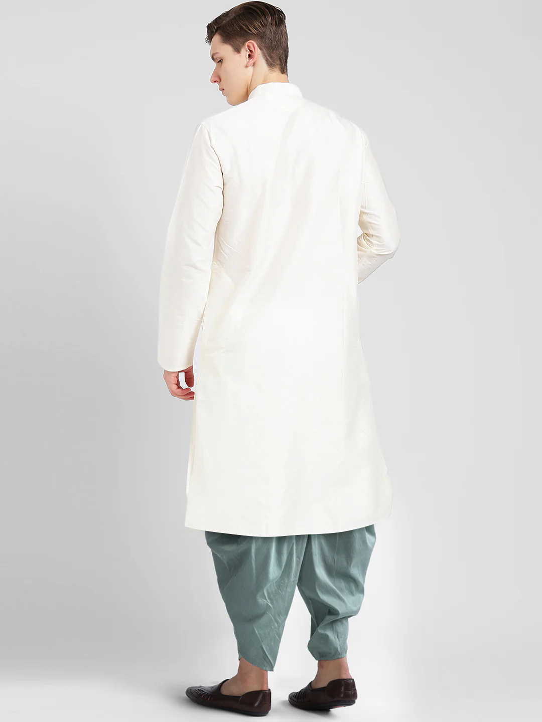 Men Off White Silk Blend Kurta Dhoti Set – Elegant Festive Wear - Image 4