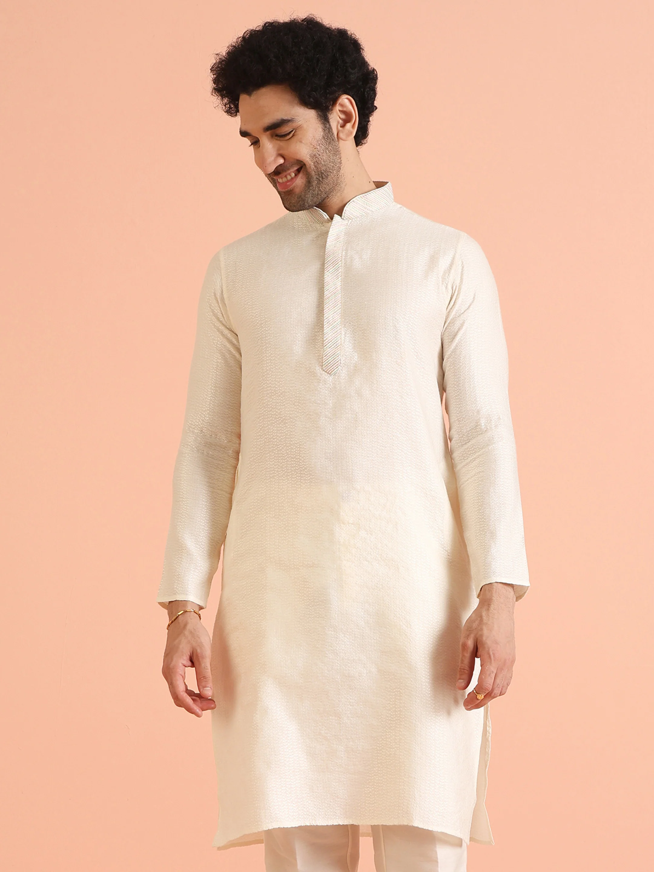 Cream Silk Blend Textured Kurta with Mandarin Collar