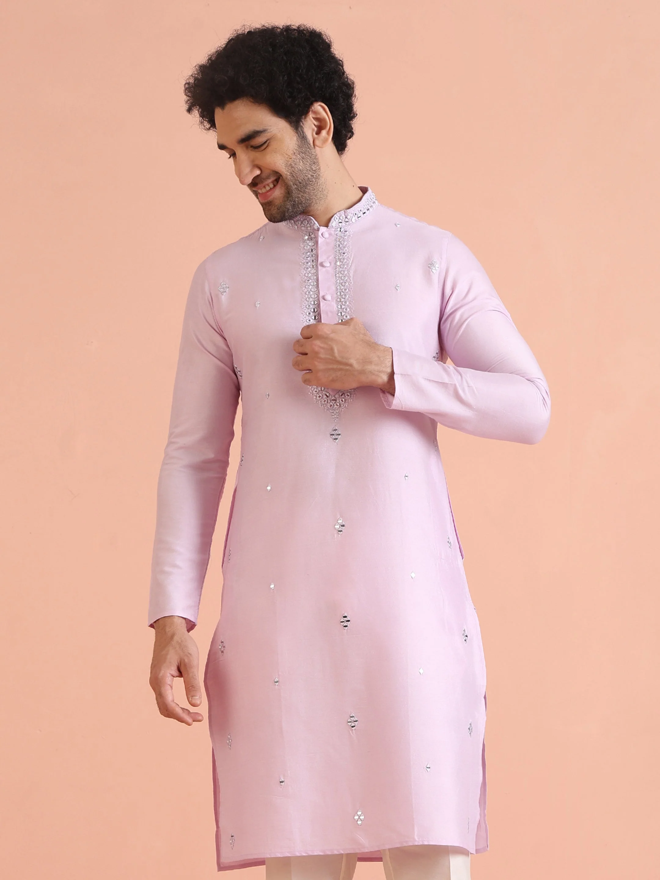 Light Pink Cotton Blend Embroidered Kurta with Intricate Neckline - Image 8