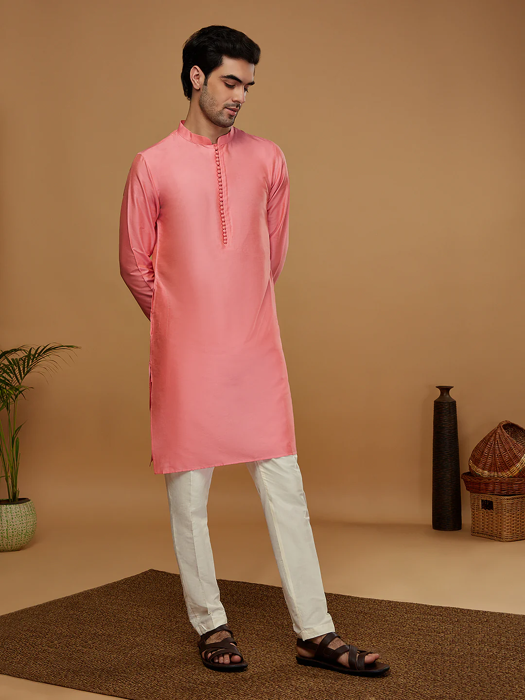 Pink Cotton Blend Solid Kurta - Image 2