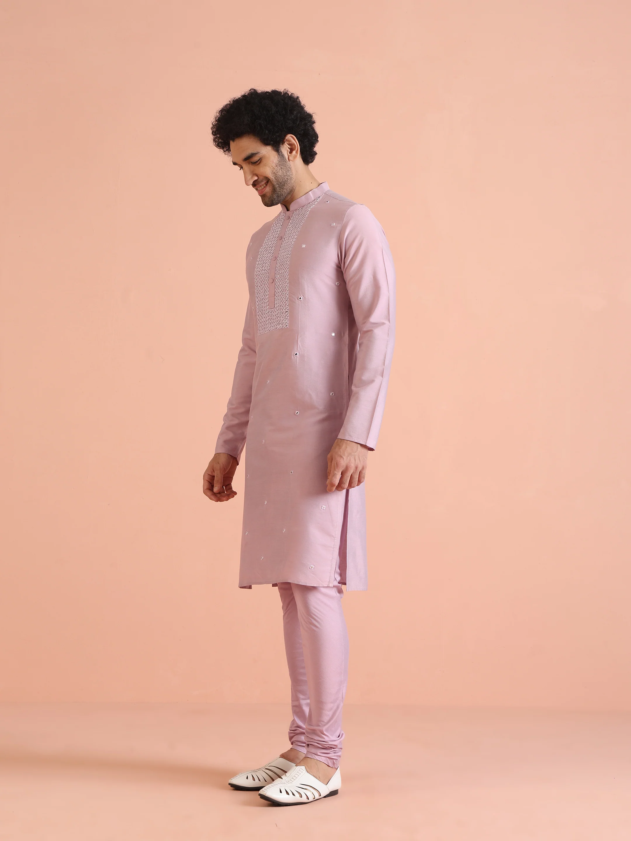 Pink Silk Blend Embroidered Long Kurta - Image 2