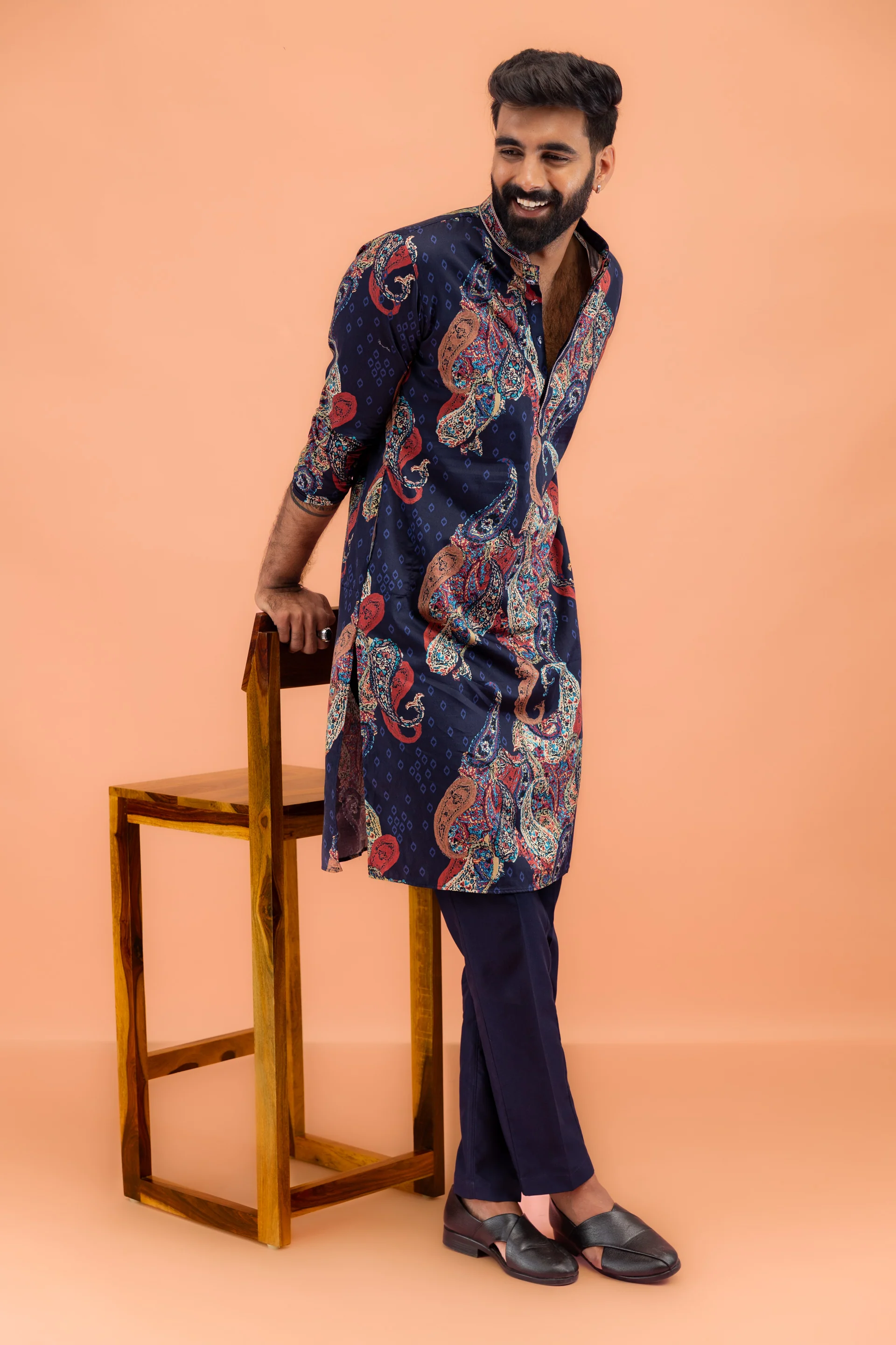 Men Navy Blue Multi-Color Paisley Printed Kurta Trouser Set - Image 7