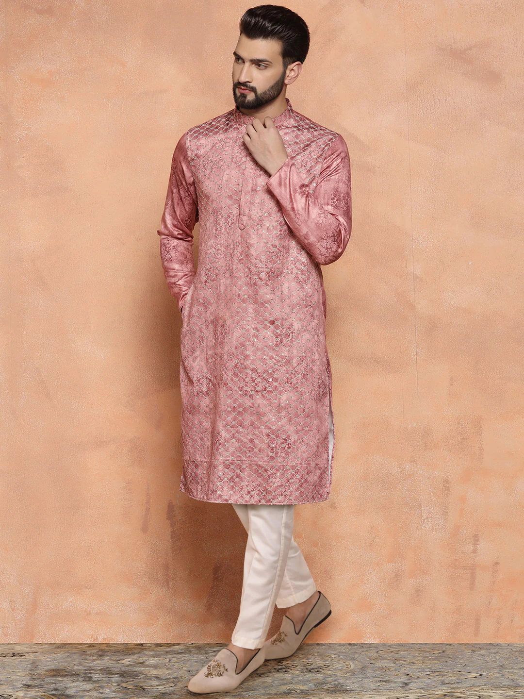 Pink Cotton Blend Metallic Kurta Trouser Set - Image 3