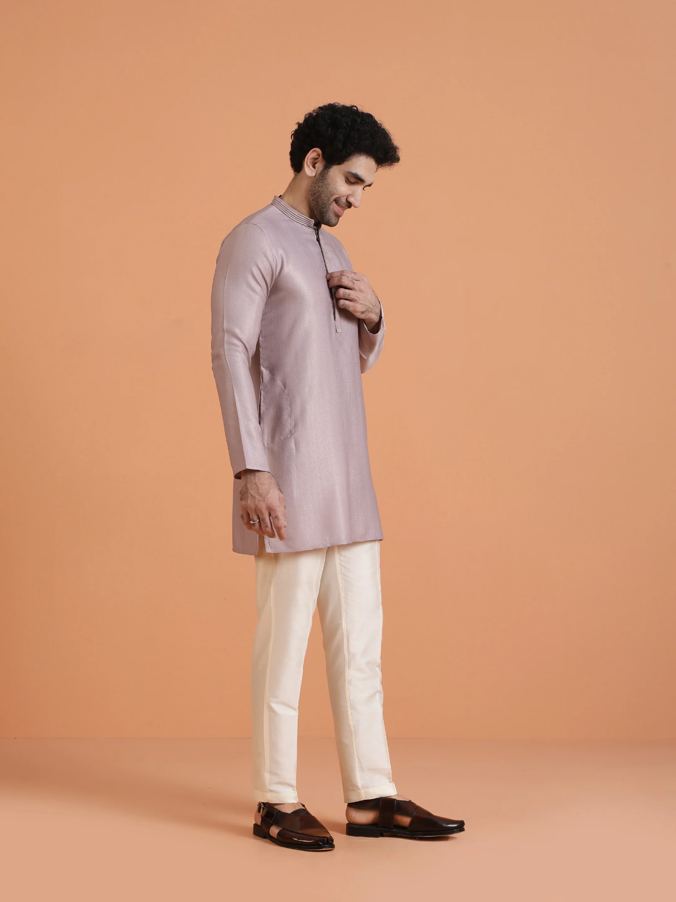 Light Lavender Textured Kurta Set with Cream Trousers – Elegant Festive Wear - Image 2