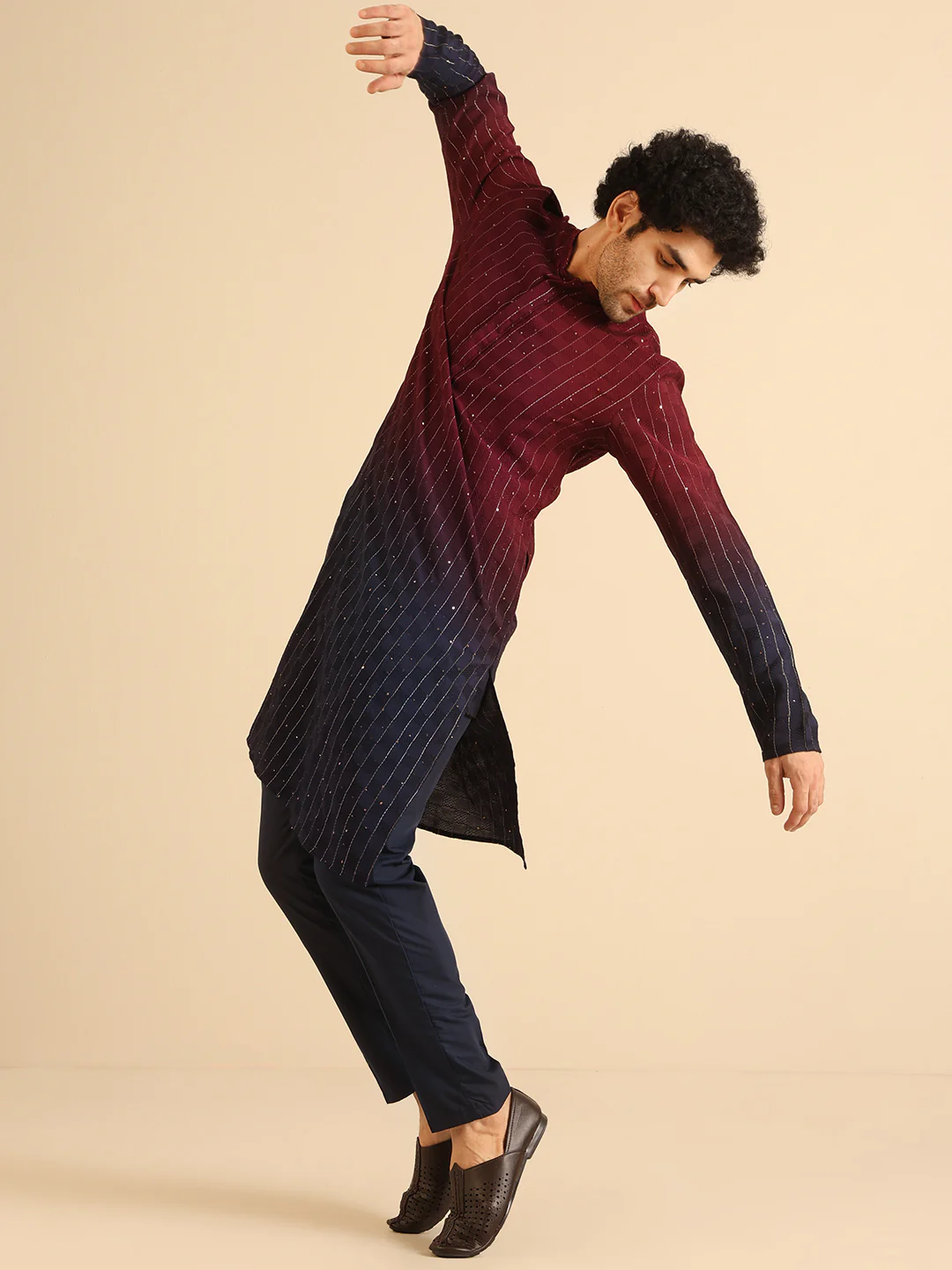 Maroon Cotton Blend Embellished Ombre Kurta Trouser Set - Image 7