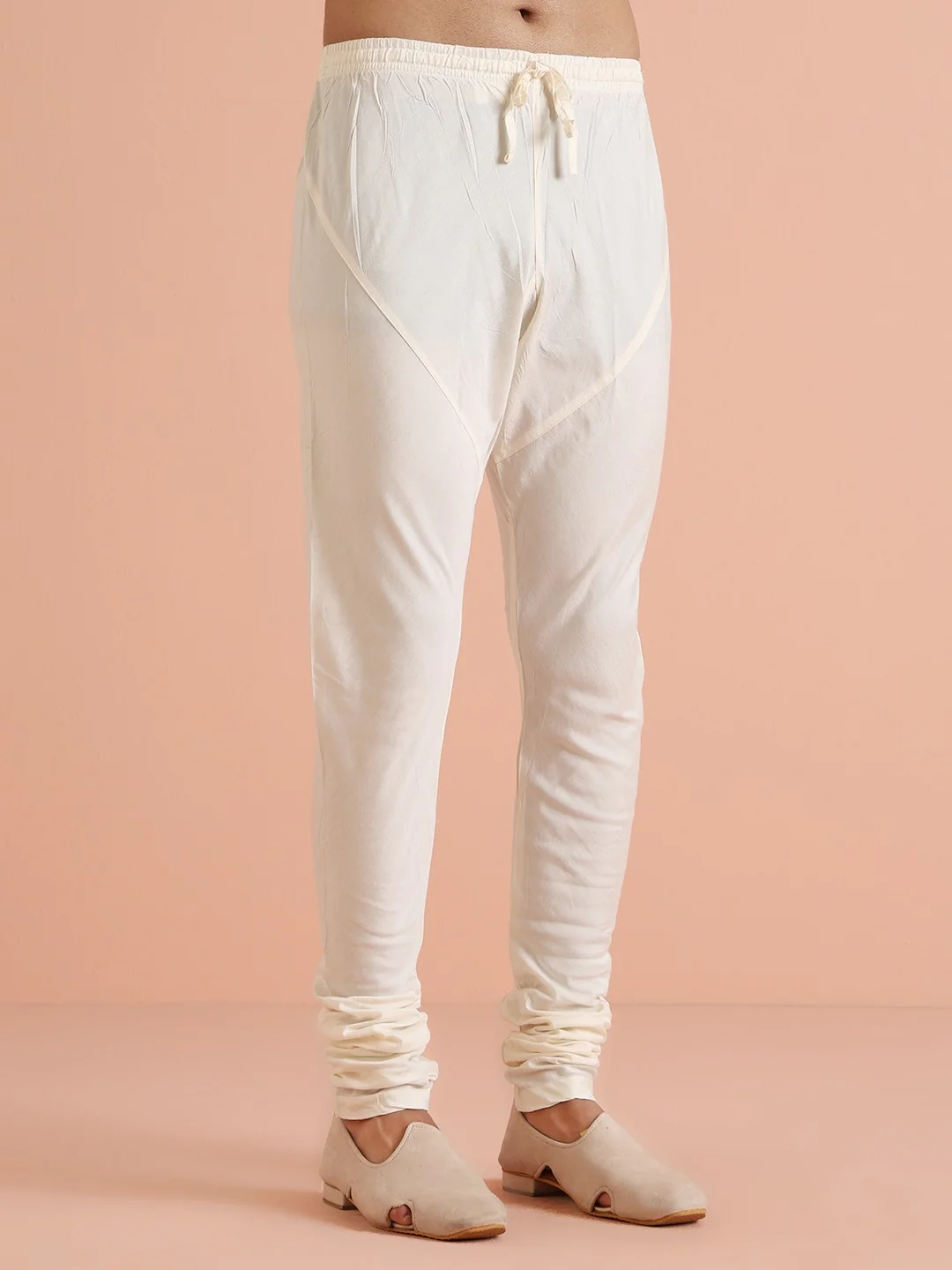 Off-White Cotton Blend Solid Kurta Churidar Set - Image 5