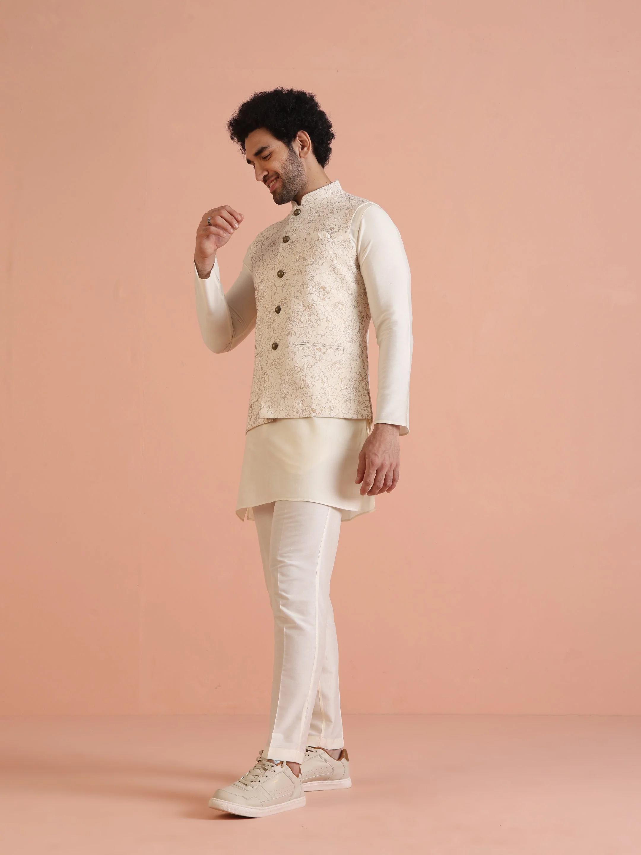 Off-White Floral Print Jacket Set with Kurta & Trouser - Image 3